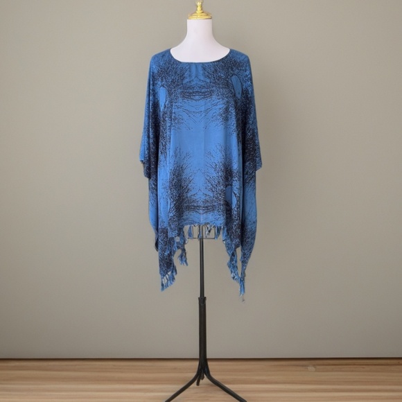 0010/ Dark Blue and Black Poncho with root pattern , Short Kaftan, Loose top - Picture 2 of 8